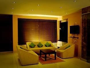 Eden Suites Bangalore Bagian luar foto
